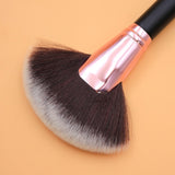 Dirt Off Brush (Co phui bui)